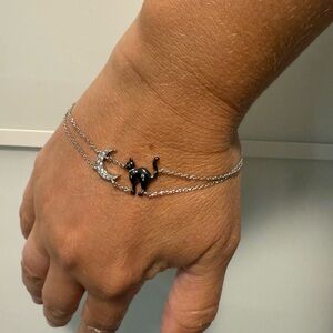 💸CLEARANCE 4/$15💸 Halloween Black Cat and Moon Bracelet